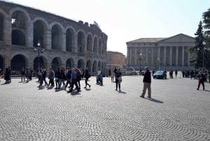 Visit of Verona and Lake Garda. Full day tour from Milan