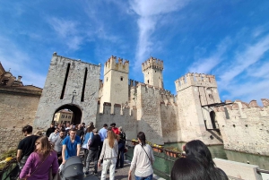 Besök i Verona och Gardasjön. Dagsutflykt från Milano