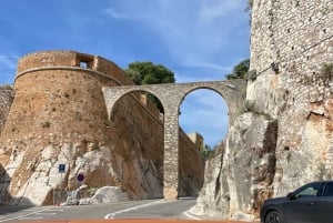 Beaulieu: Èze, Beaulieu y St. Jean Cap-Ferrat Tour en Ferrari