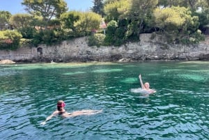 Nice: Hemmelig Riviera-bådtur til Mala-grotten med snorkling