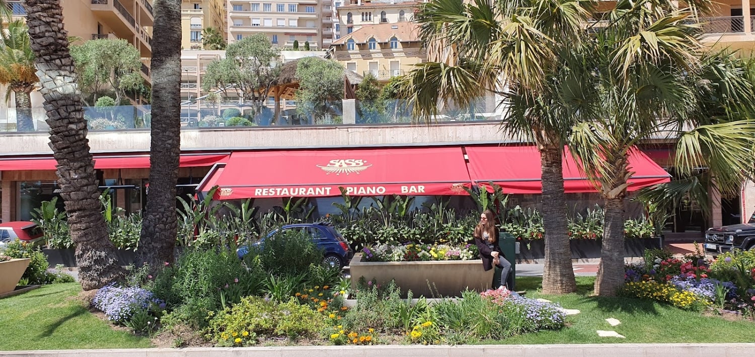 Sass’ Café