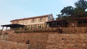 Badanj Village Rooms