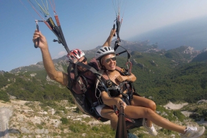 Becici: Panoramic and Adrenaline Tandem Paragliding Flight