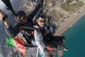 Bečići: Tandem Paragliding Experience with Pickup