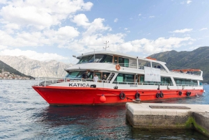Boat tours in Boka Bay with “Katica'