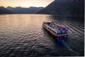 Boat tours in Boka Bay with “Katica'