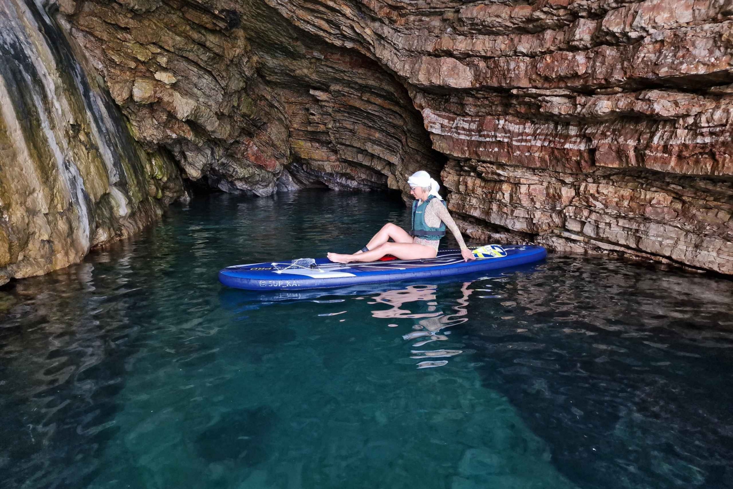 Budva: small group kayak tour to Sv.Nikola island caves