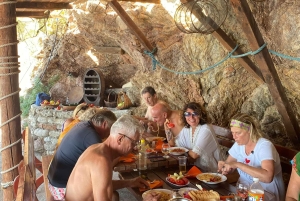 Budva: Hidden paradise tour with snorkeling and lunch