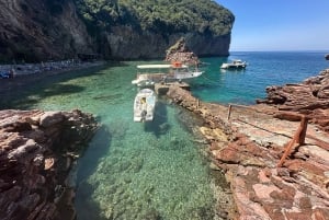 Budva: Hidden paradise tour with snorkeling and lunch