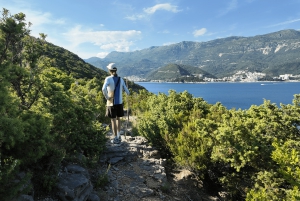 Budva: Kayak & Hike Experience on Sveti Nikola Island
