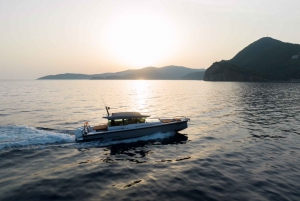 Budva: Rent a powerboat