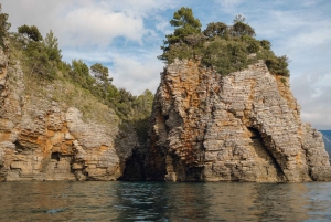 Budva: Winter Sea Kayak Tour to Caves & St Nicholas Island
