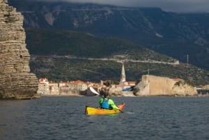 Budva: Winter Sea Kayak Tour to Caves & St Nicholas Island