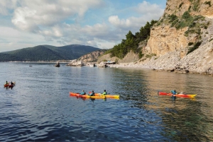 Budva: Winter Sea Kayak Tour to Caves & St Nicholas Island