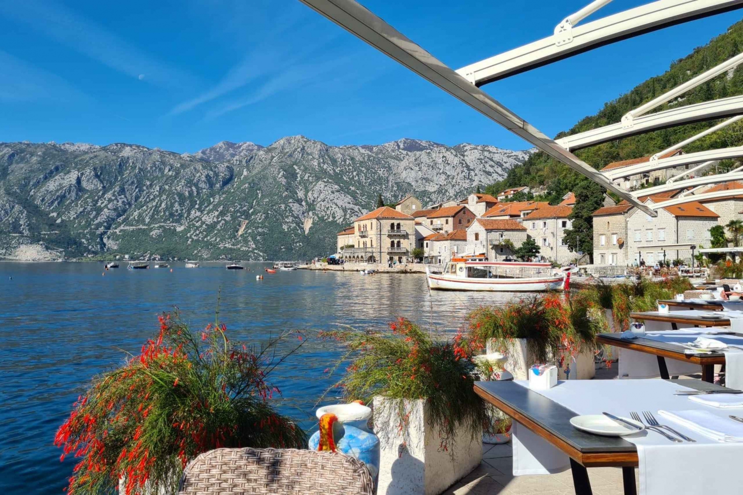 Dubrovnik:Day Trip to Montenegro