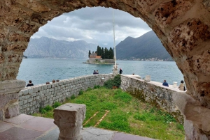 Dubrovnik: Montenegro Kotor Bay Tour with Optional Boat Ride