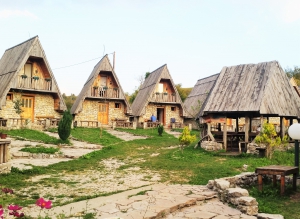 Eco Village Nevidio