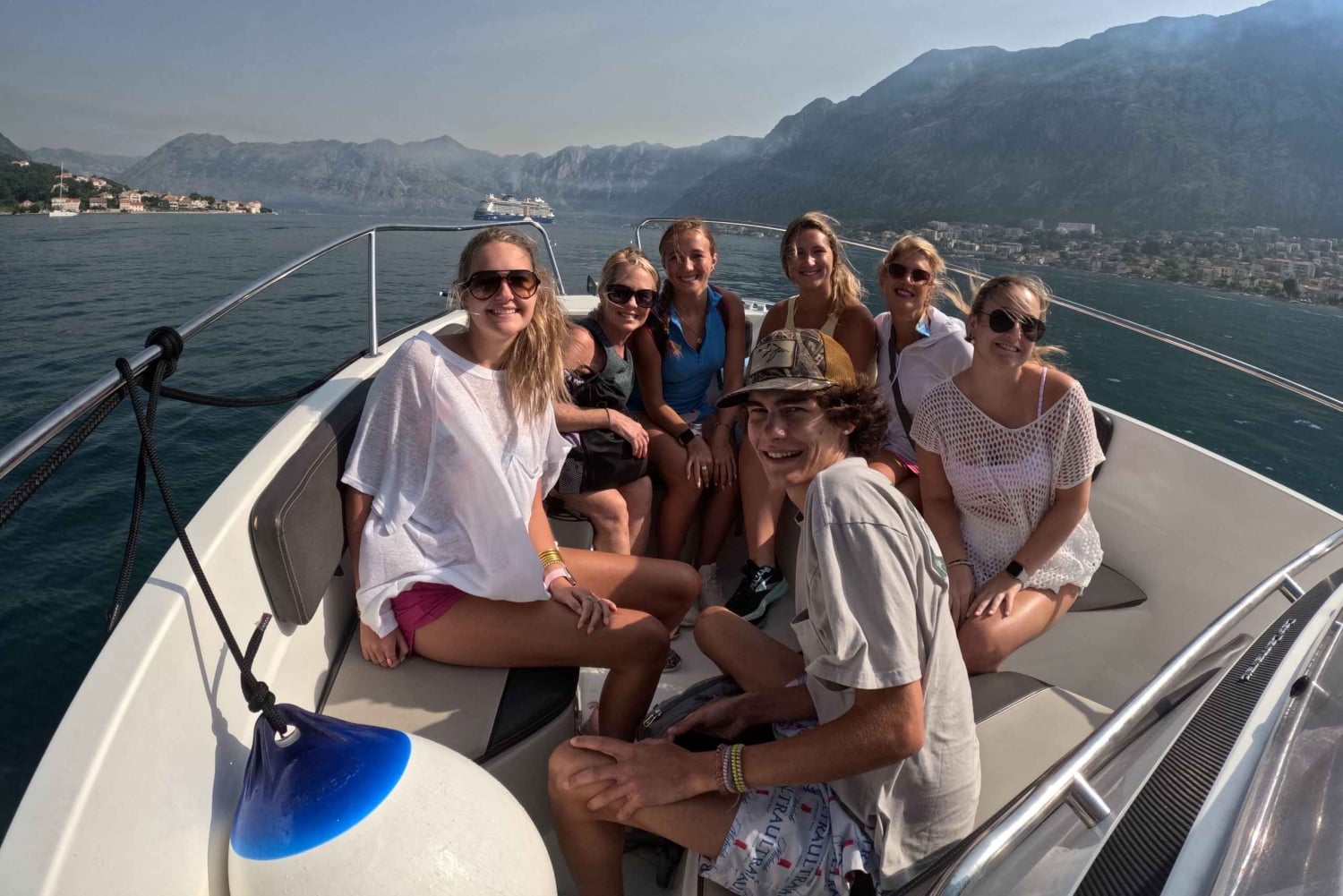 Explore Kotor Bay:Blue Cave,Lady of the Rocks & swimming,3h!