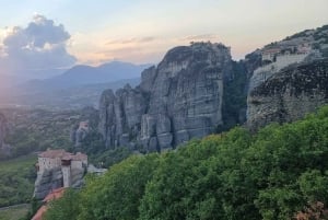 From Athens: 14-Day Balkans Tour to Sarajevo or Belgrade