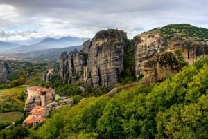 From Athens: 14-Day Balkans Tour to Sarajevo or Belgrade