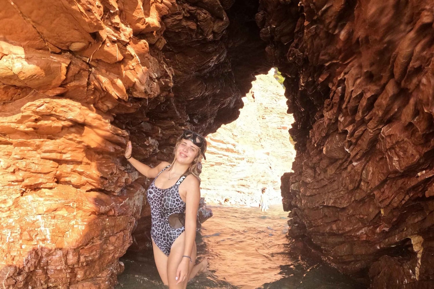 From Budva: Stefan and Katič Islands Boat Trip