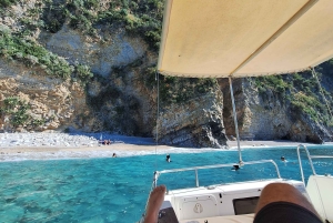From Budva: Stefan and Katič Islands Boat Trip