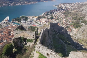 Dubrovnik: Private Tour to Montenegro, Kotor, and Perast