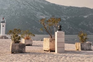 ★From Kotor: Relaxing Boat Tour to Perast & Lady of the Rock