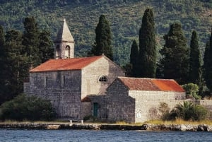 From Kotor: Relaxing Boat Tour to Perast & Lady of the Rocks