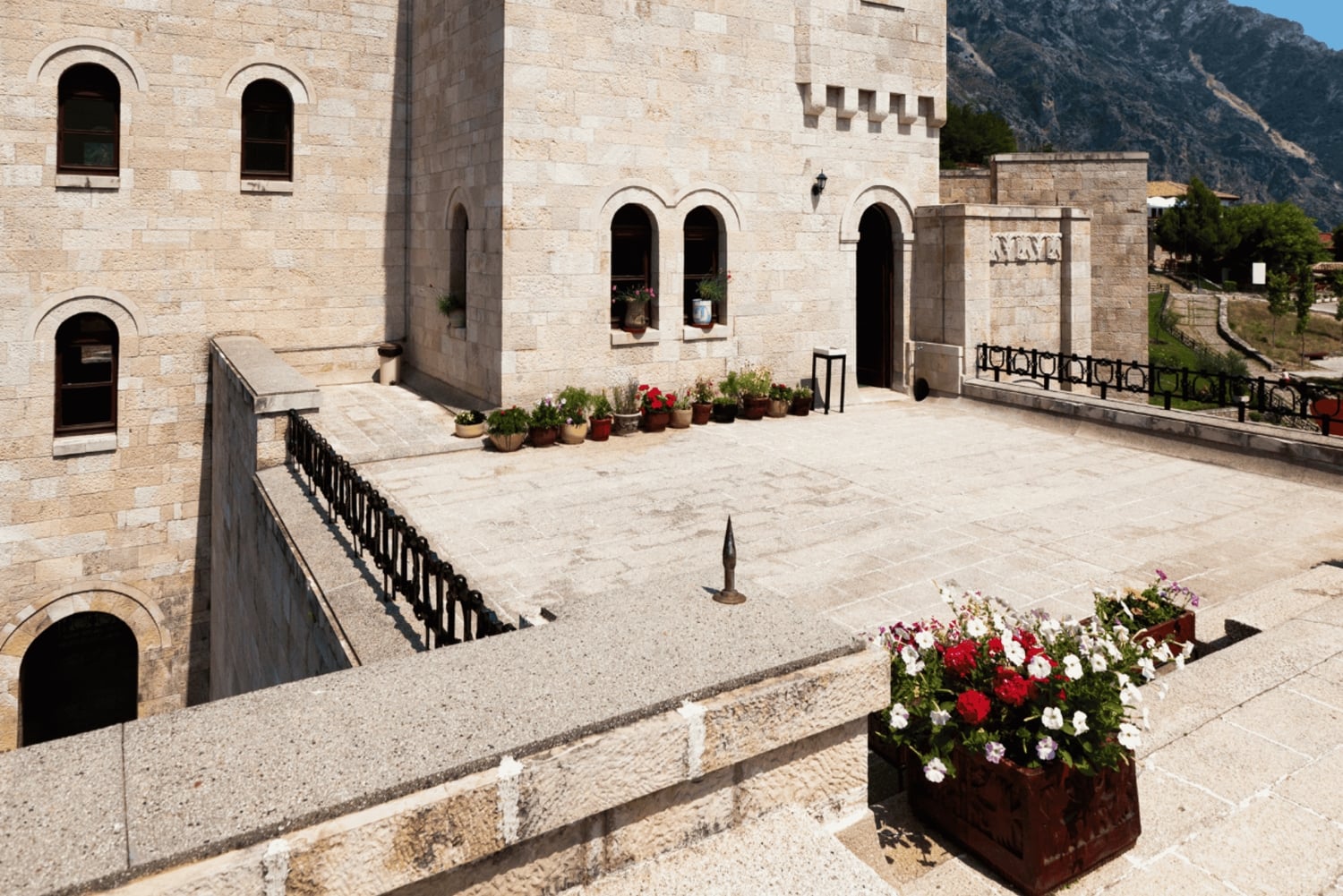 From Tirana: 14-Day Balkan Tour with Accommodation