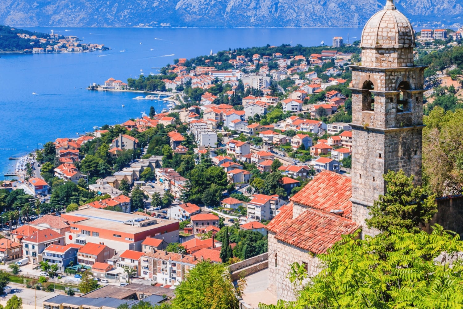 From Tirana: 14-Day Balkan Tour with Accommodation