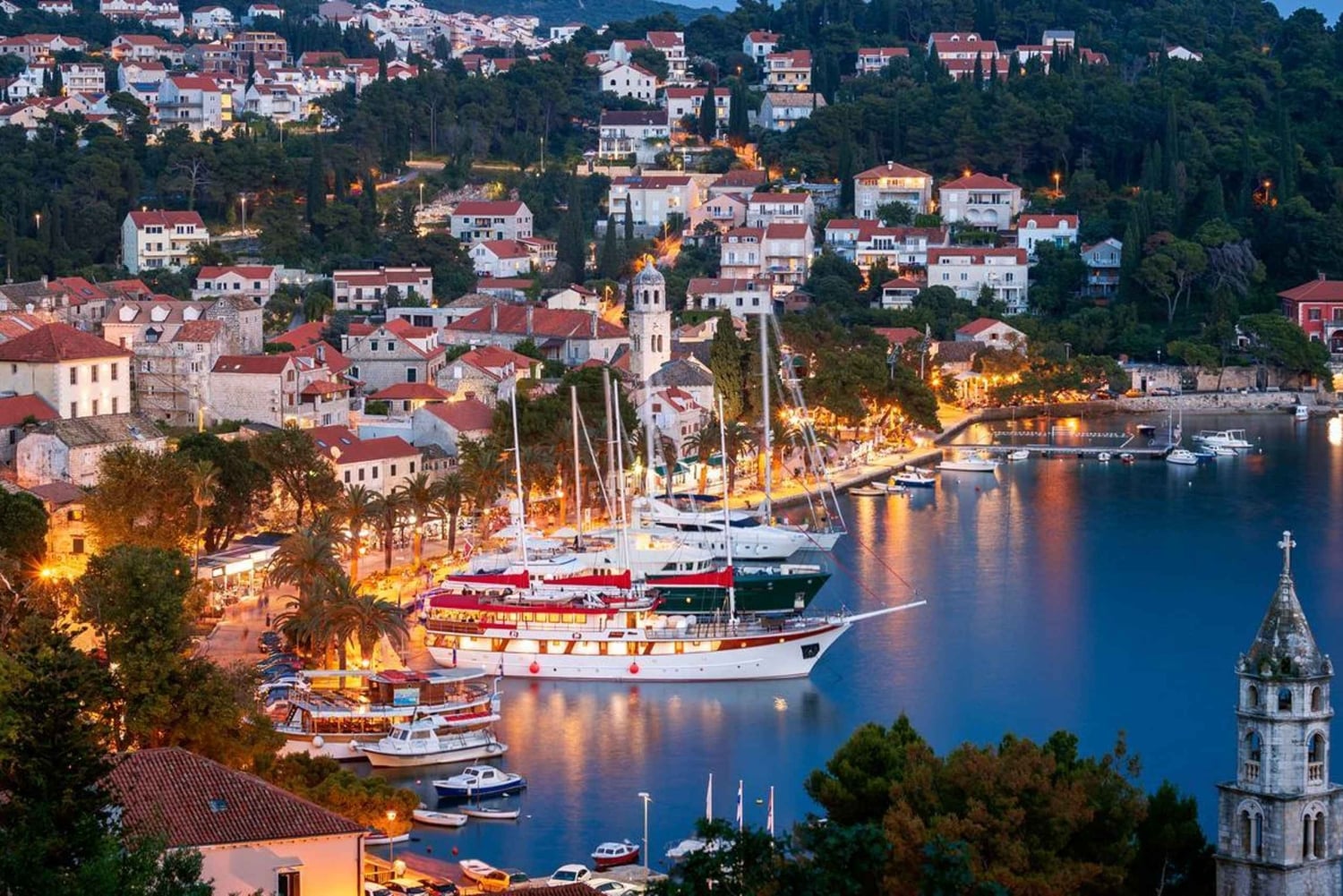 From Tirana: 2-Day Montenegro & Dubrovnik Private Tour