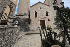 From Tirana: 4-Day Albania and Montenegro Tour