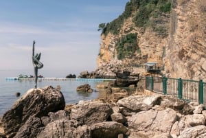 From Tirana: Privat Day Trip to Budva & Kotor in Montenegro