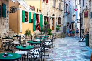 Kotor: City Highlights Private Walking Tour with Tasting