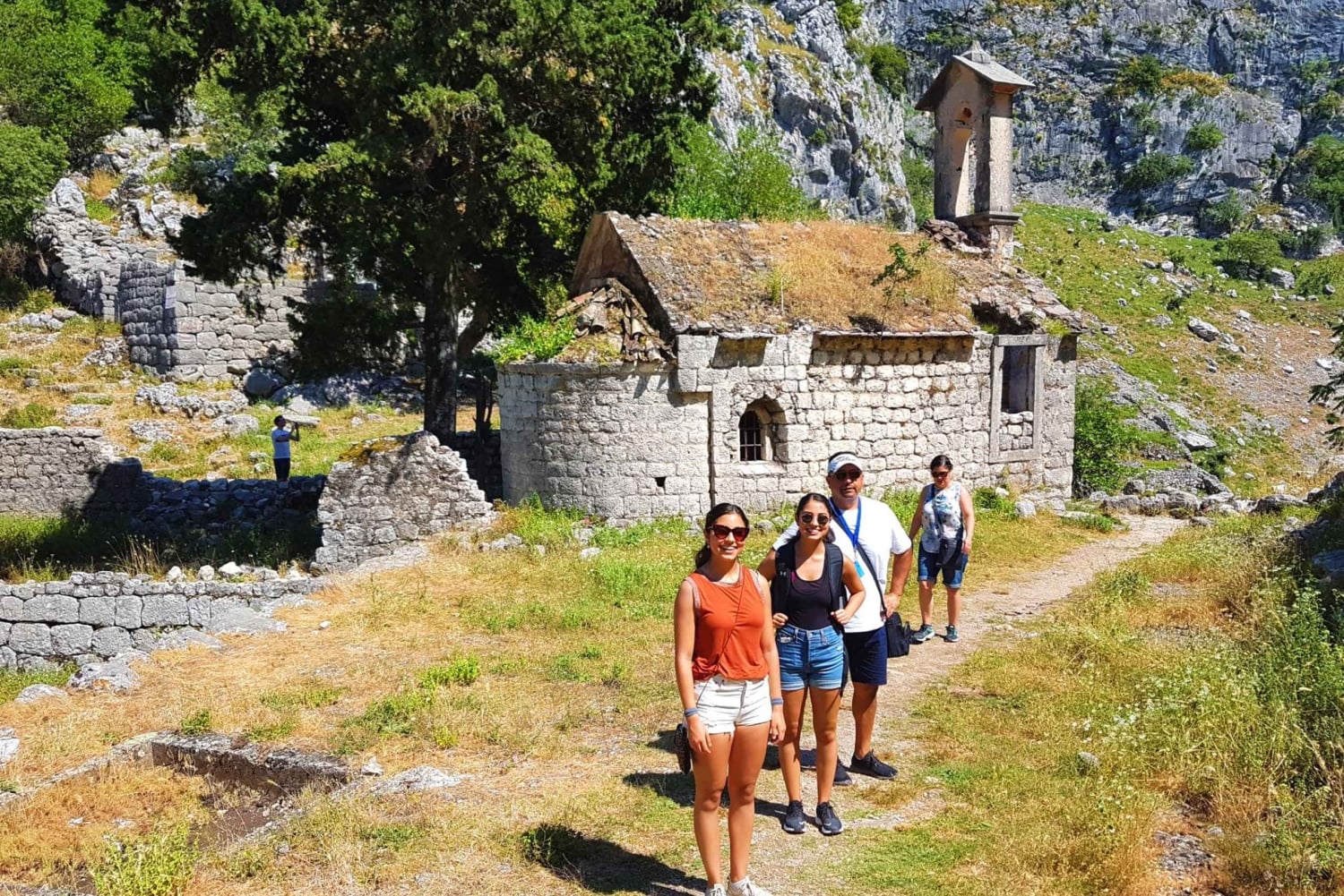 Hiking downhill Krstac to Kotor, visit San Giovanni fortress