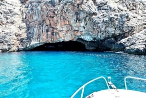 Kotor: Blue Cave tour with swiming time and drinks