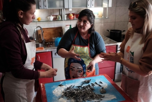 Kotor: Cooking class in a local home & old town walking tour
