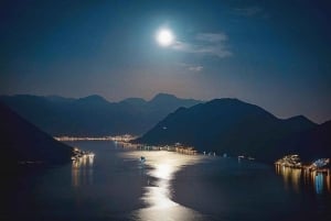 Kotor: Exclusive 2-Hour Night Boat Tour of Boka Bay