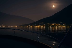 Kotor: Exclusive 2-Hour Night Boat Tour of Boka Bay