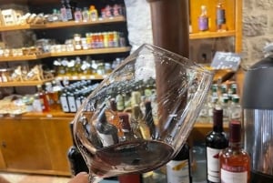 Kotor: Old Town Charms & 9 Local Tastings with Souvenirs