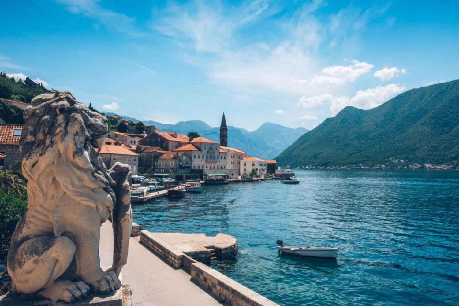 Kotor: Perast and Lady of the Rocks Tour by Speedboat