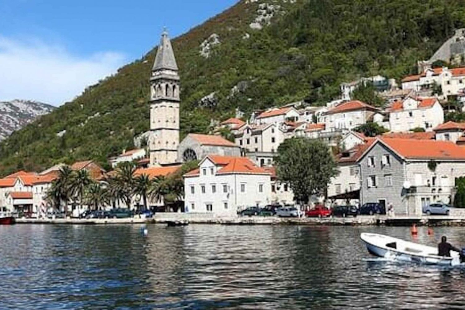 Kotor: Private Bay Cruise and Guided Sightseeing Tour