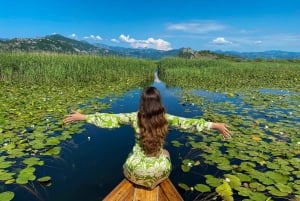 Romantic Sunset tour on Skadar lake with drinks and snacks