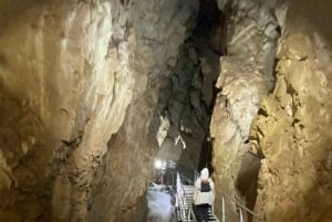 Montenegro: Lipa Cave Guided Tour with Transfer