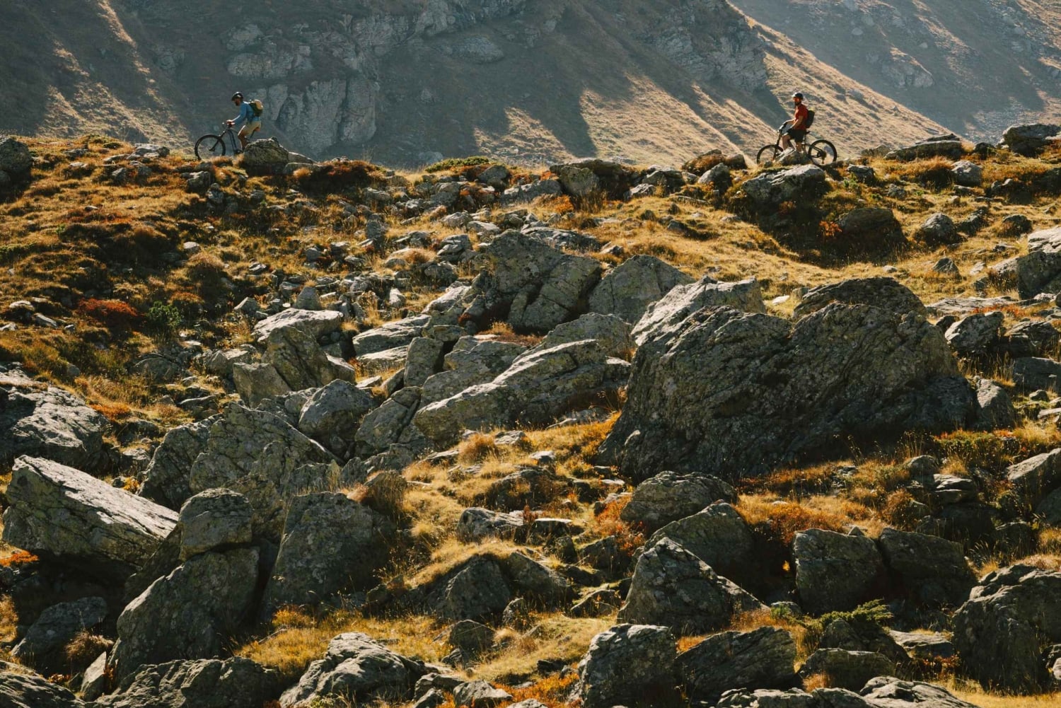 Peak of the Balkans e-Biking Tour