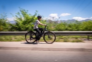 Discover Podgorica by E-bike: Culture, Hidden gems & Rivers