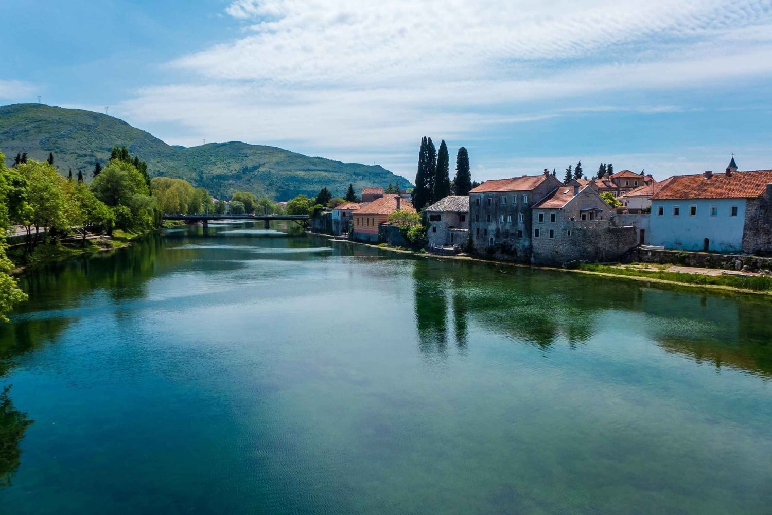 Private Day Trip to Bosnia,Wine,Culture & Local Lunch/Dinner