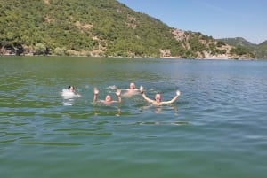 Skadar Lake Private Boat Tour with Wine Tasting