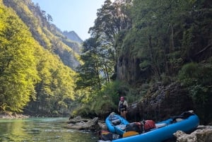 Tara Canyon: Canoe Adventure with Picnic and Photos